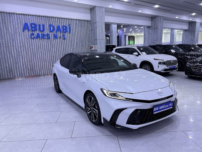 Toyota Camry-3