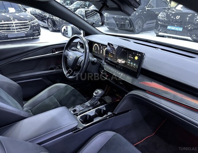 Toyota Camry-10