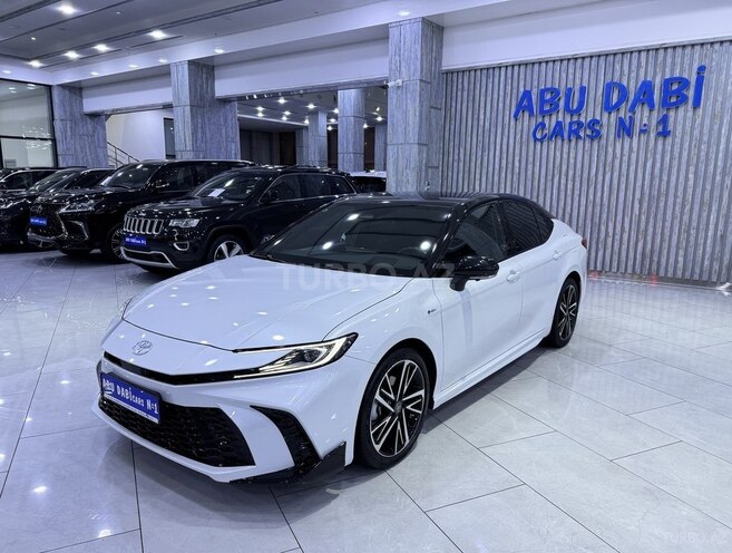 Toyota Camry-1
