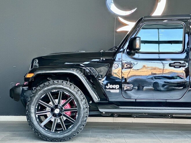 Jeep Wrangler-10