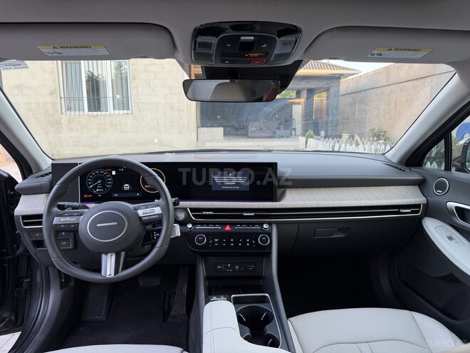 Hyundai Sonata-3