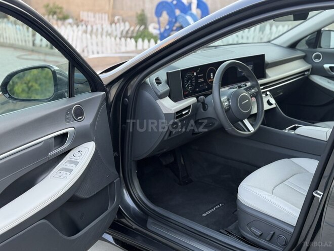 Hyundai Sonata-7