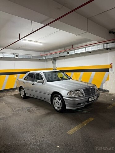 Mercedes C 180-5