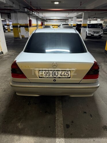 Mercedes C 180-6
