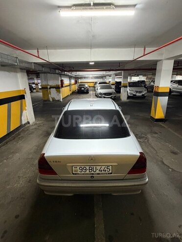 Mercedes C 180-8