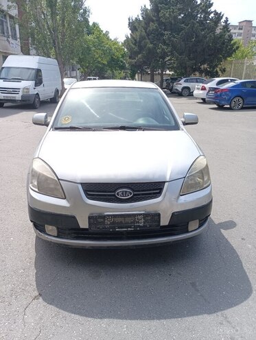 Kia Rio-7