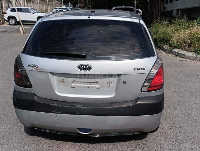 Kia Rio-2