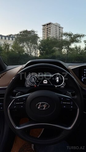 Hyundai Sonata-6