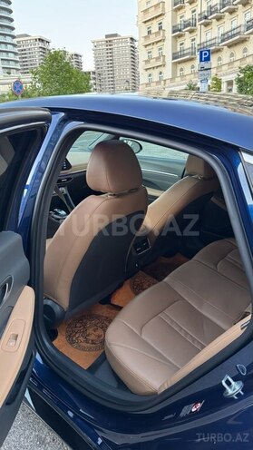 Hyundai Sonata-9