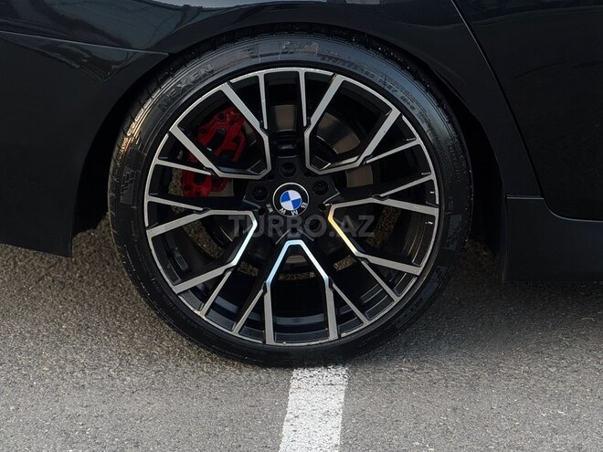BMW 528-12