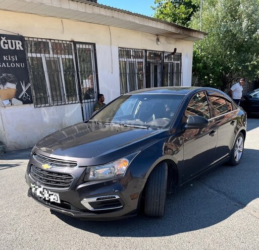 Chevrolet Cruze-2