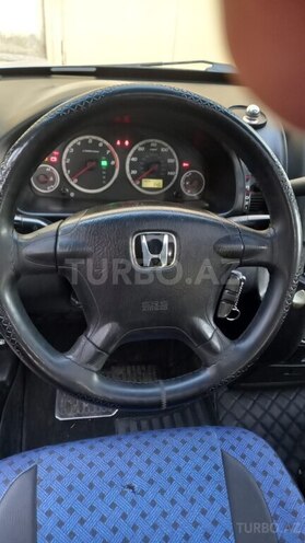 Honda CR-V-6