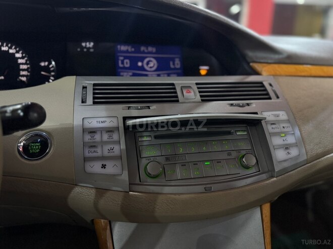 Toyota Avalon-16