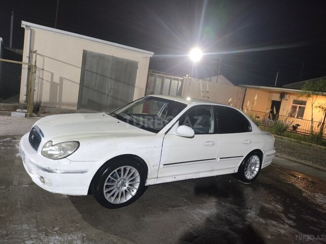 Hyundai Sonata-3