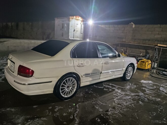 Hyundai Sonata-9