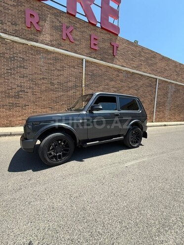 LADA (VAZ) Niva-3