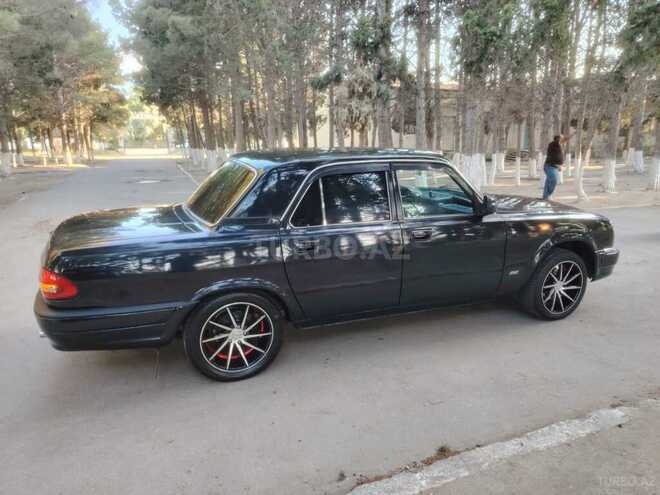 GAZ 31105 "Volga"-10