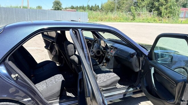 Mercedes C 200-6