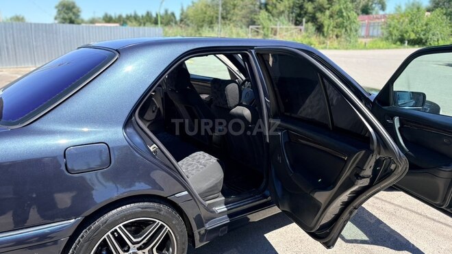 Mercedes C 200-3