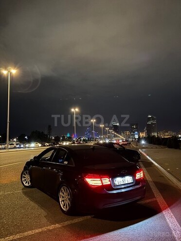 Chevrolet Cruze-13