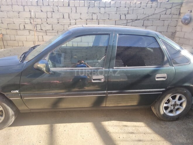Opel Vectra-5