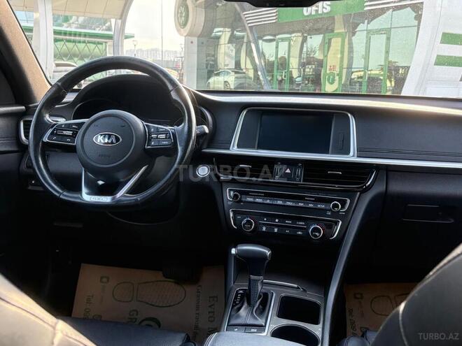 Kia Optima-11