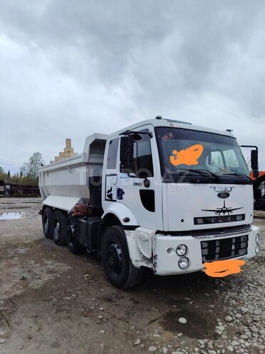Ford Cargo-2