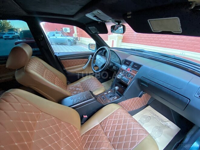Mercedes C 180-9
