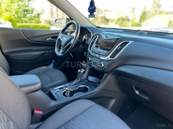 Chevrolet Equinox-18
