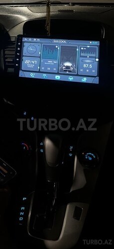 Chevrolet Cruze-16