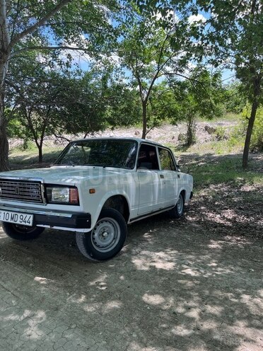 LADA (VAZ) 2107-8