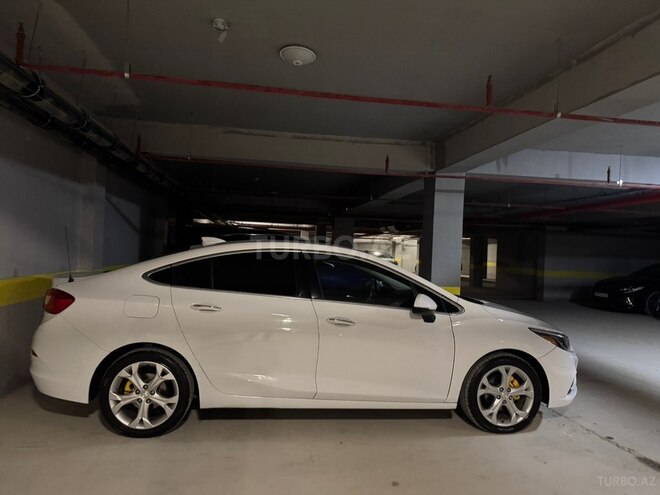 Chevrolet Cruze-5