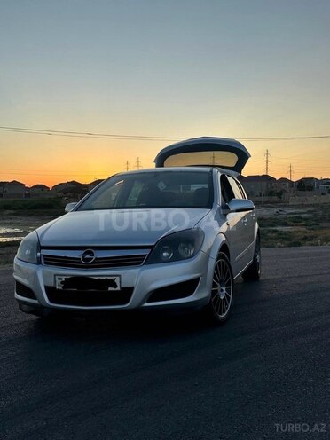 Opel Astra-13