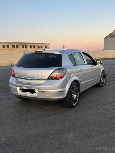 Opel Astra-7