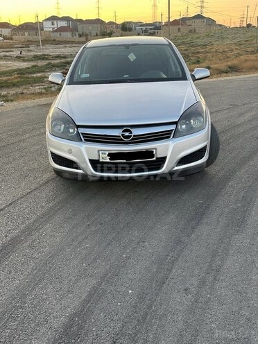Opel Astra-1