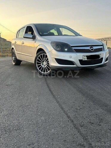 Opel Astra-16