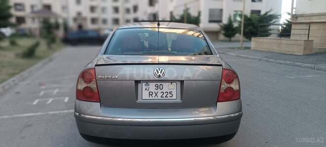 Volkswagen Passat-3