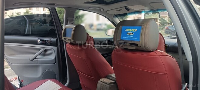 Volkswagen Passat-13