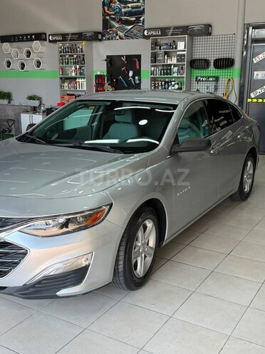 Chevrolet Malibu-5