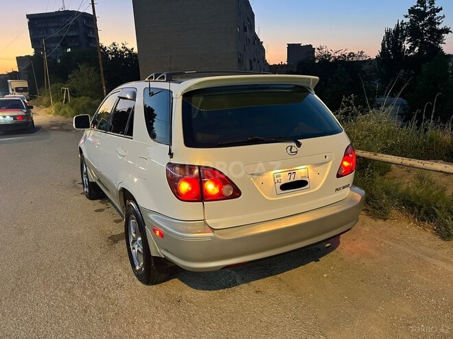 Lexus RX 300-3