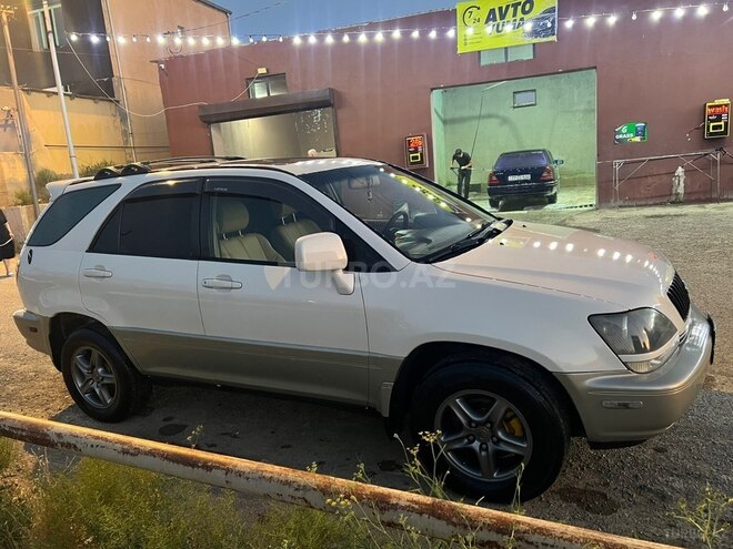 Lexus RX 300-9