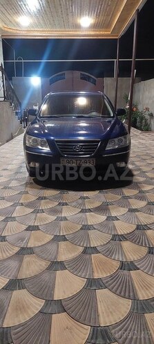 Hyundai Sonata-1
