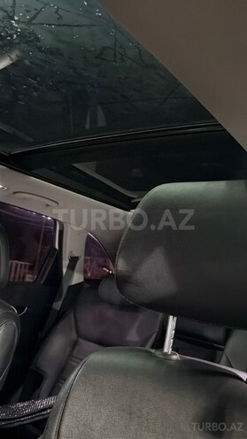 Kia Sorento-8