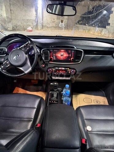 Kia Sorento-6