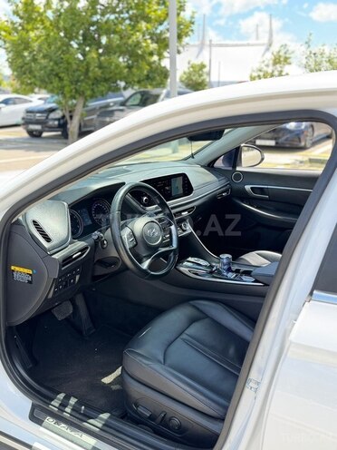Hyundai Sonata-8