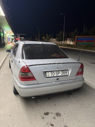 Mercedes C 180-2