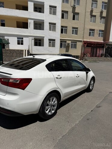 Kia Rio-6