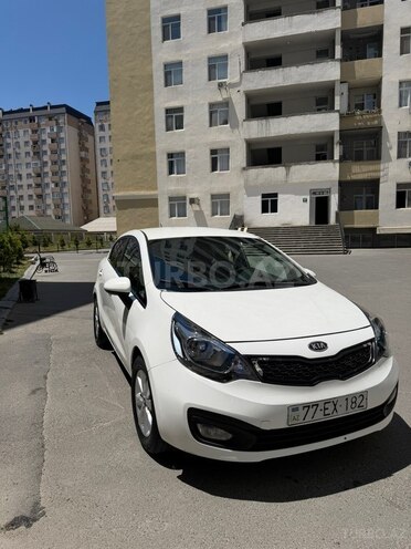 Kia Rio-4