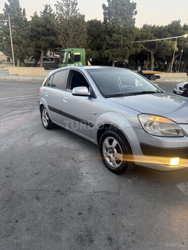 Kia Rio-3