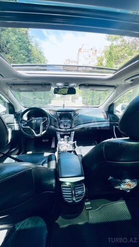 Hyundai i40-2